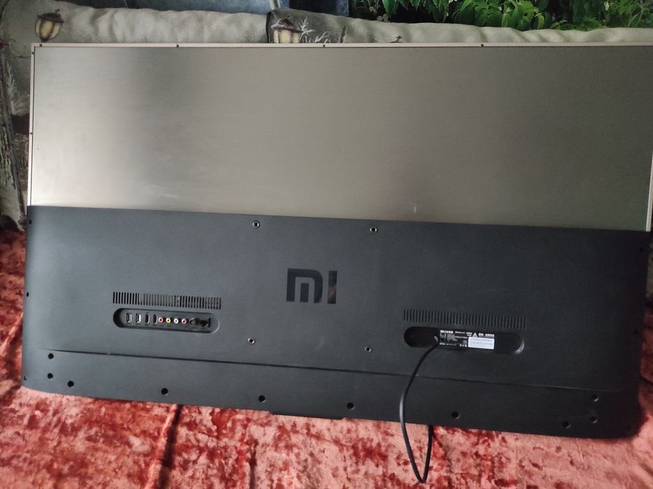 Продам телевизор Xiaomi 48 дюймов