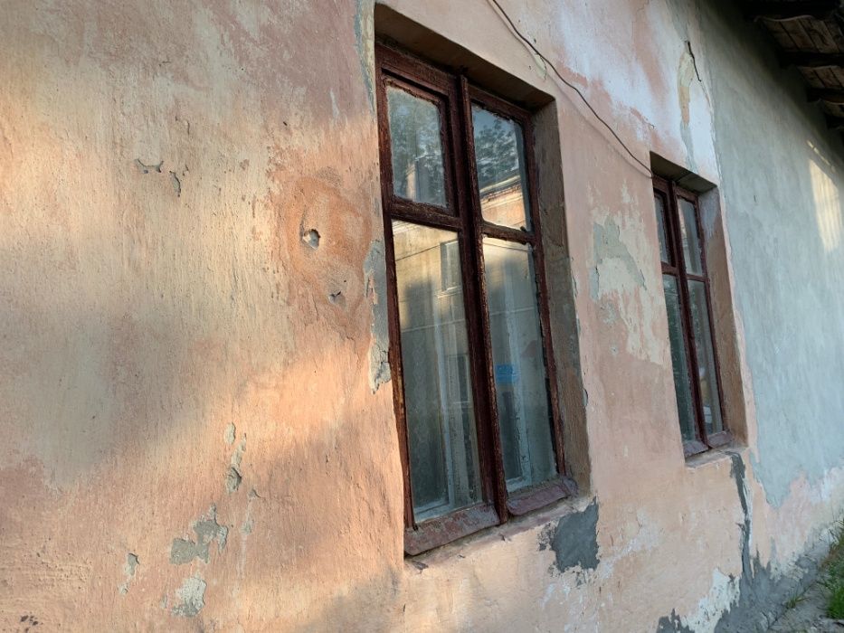 Будинок з приватизованою земельною ділянкою. Центр міста