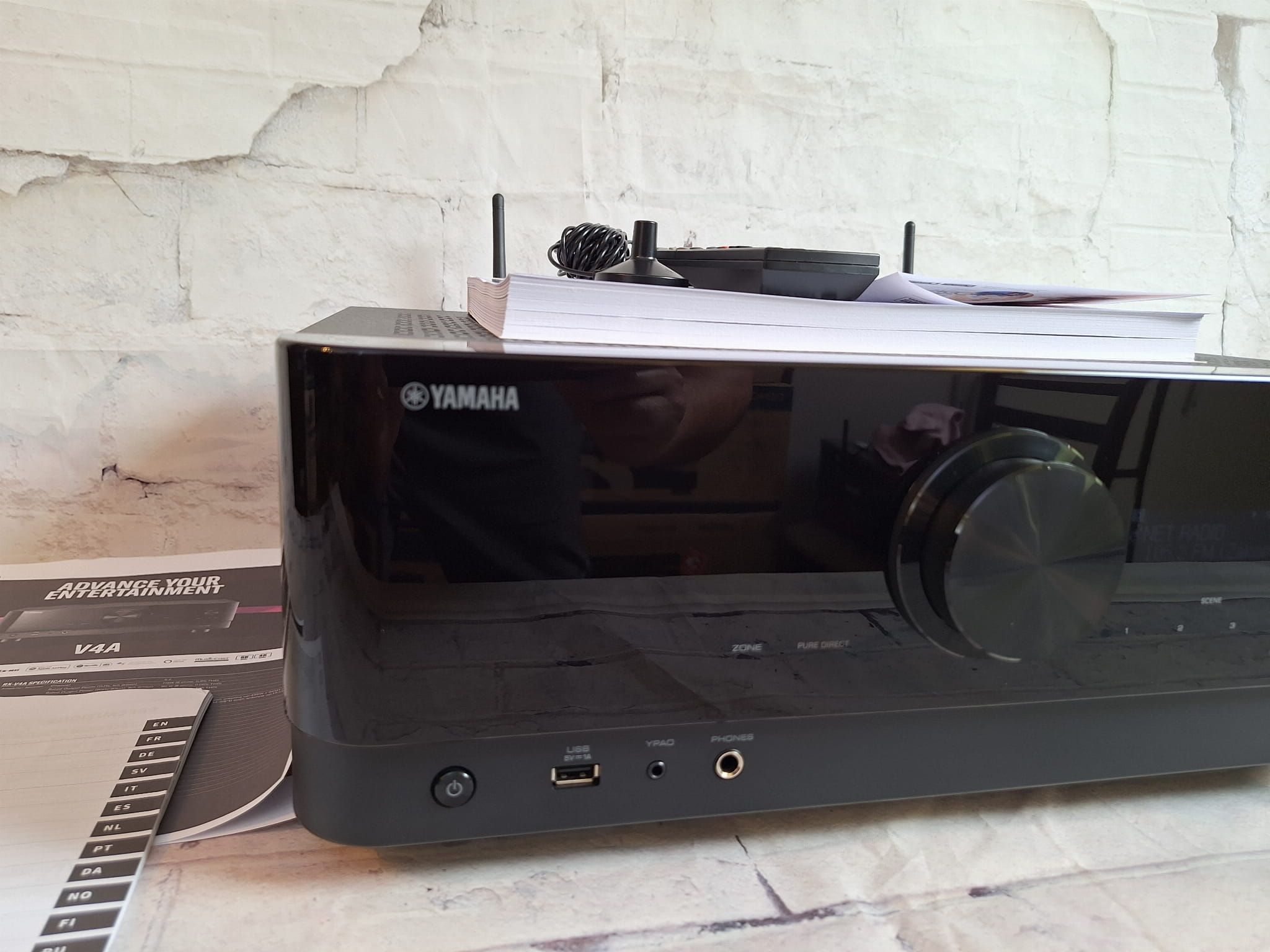 5.2 Yamaha RX-V4A  WI-fi BT 8K eARC Dolby Vision Atmos MusicCast