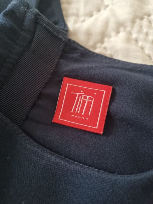 Sukienka granat koło tiffi egzamin jesień święta midi rozkloszowana