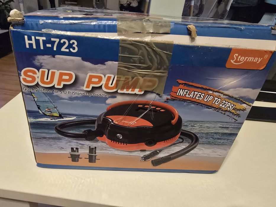 Pompka do supa, materacu pod gniazdo samochodowe