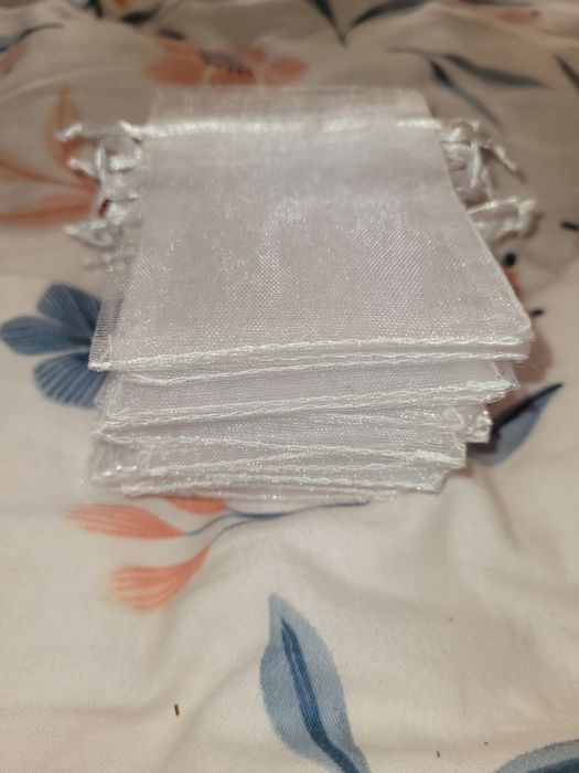 40szt woreczki na drobiazgi