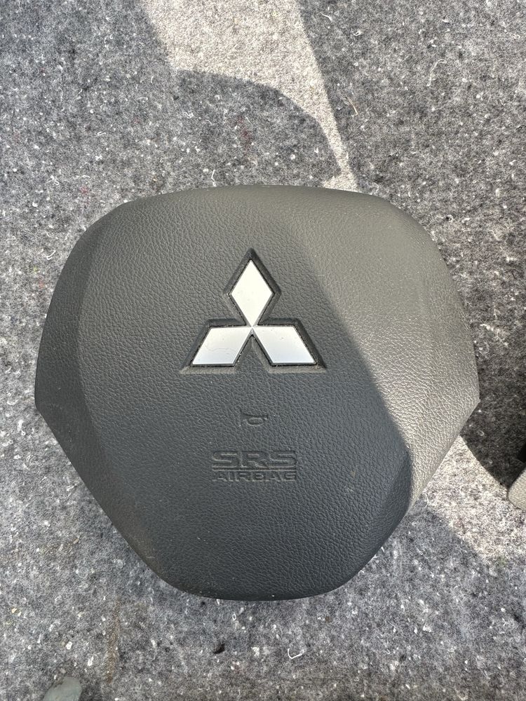 Безпека, торпедо вставка, airbag, комплект Mitsubishi Space Star