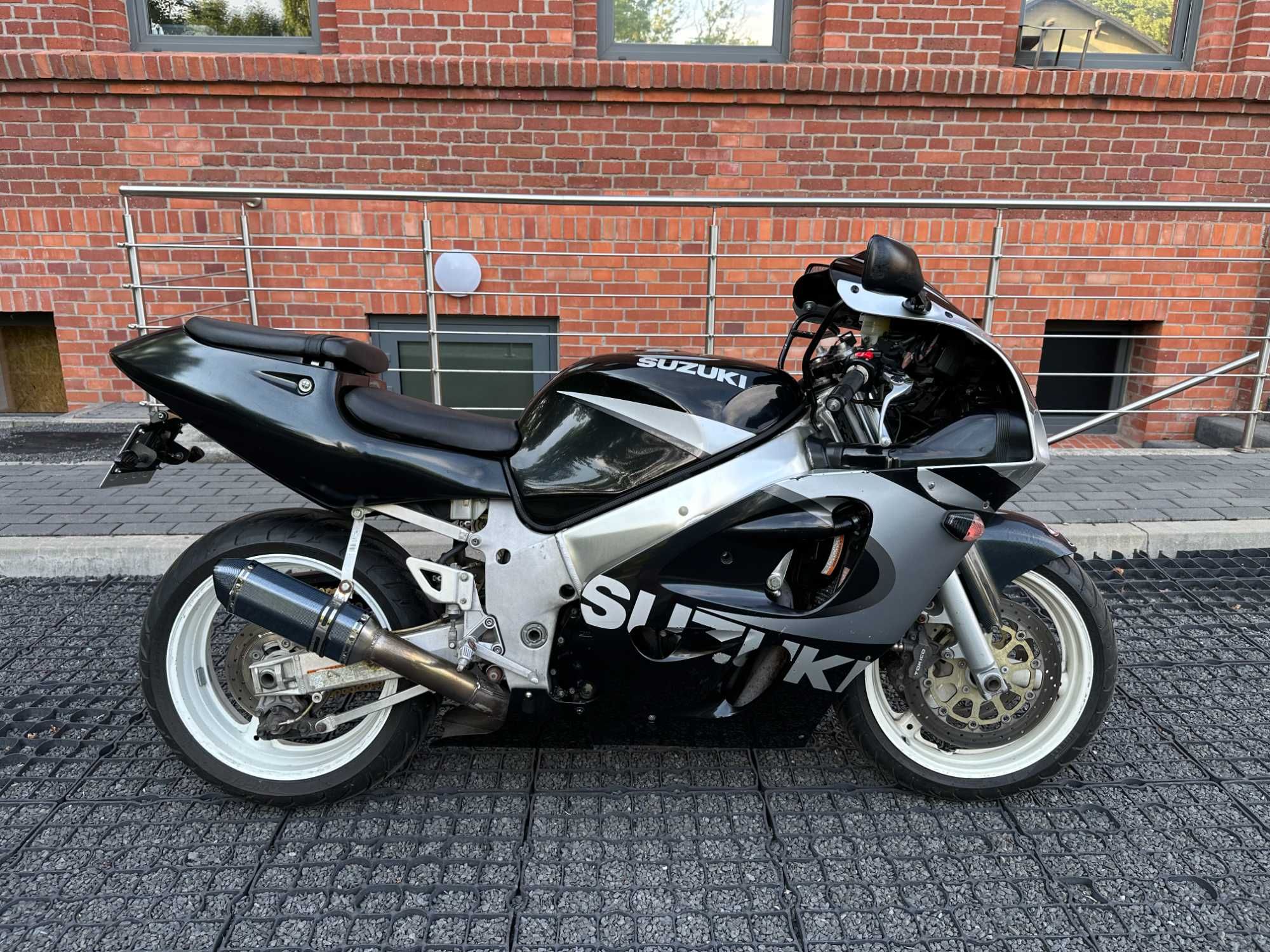 Suzuki GSXR 600, 1998r, przebieg 44tys, Nowy rozrząd, napęd, sprzęgło