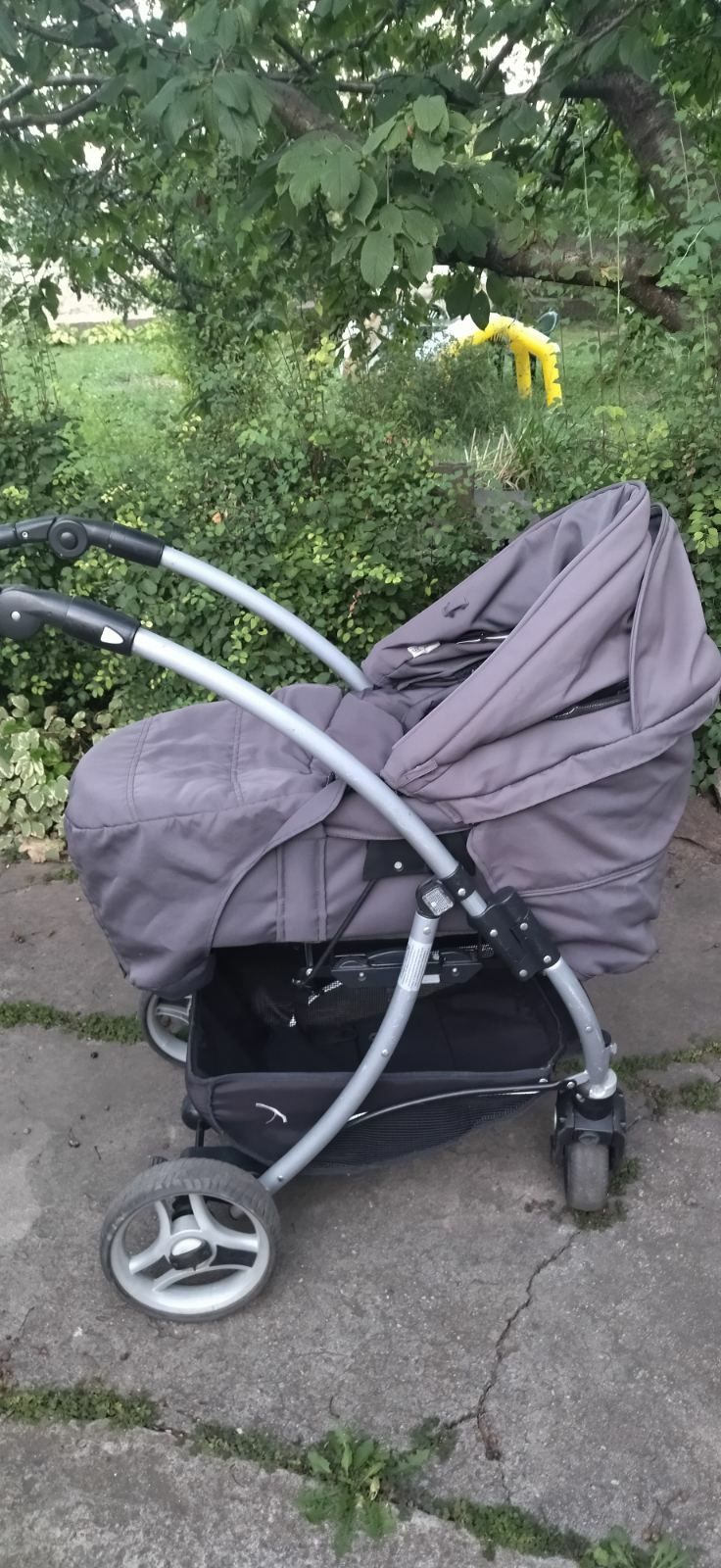 Продам детскую коляску