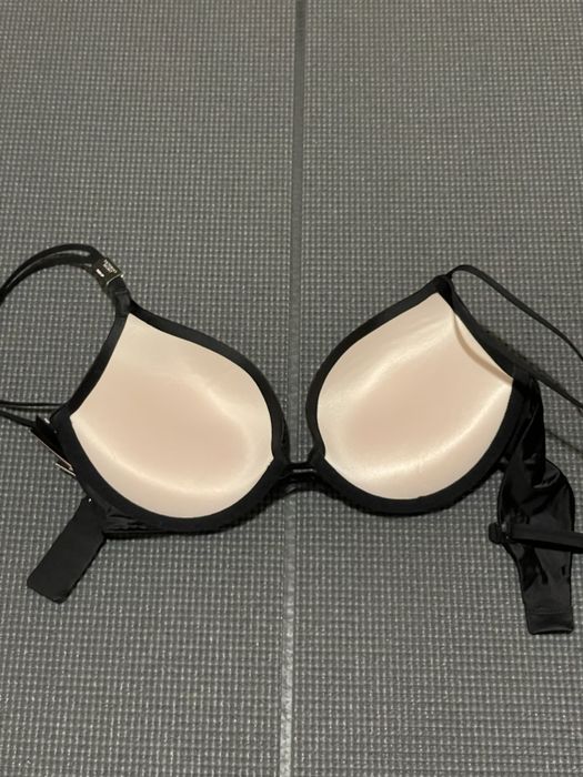 Бюстгалтер Victoria’s Secret very sexy з пушапом, 32С