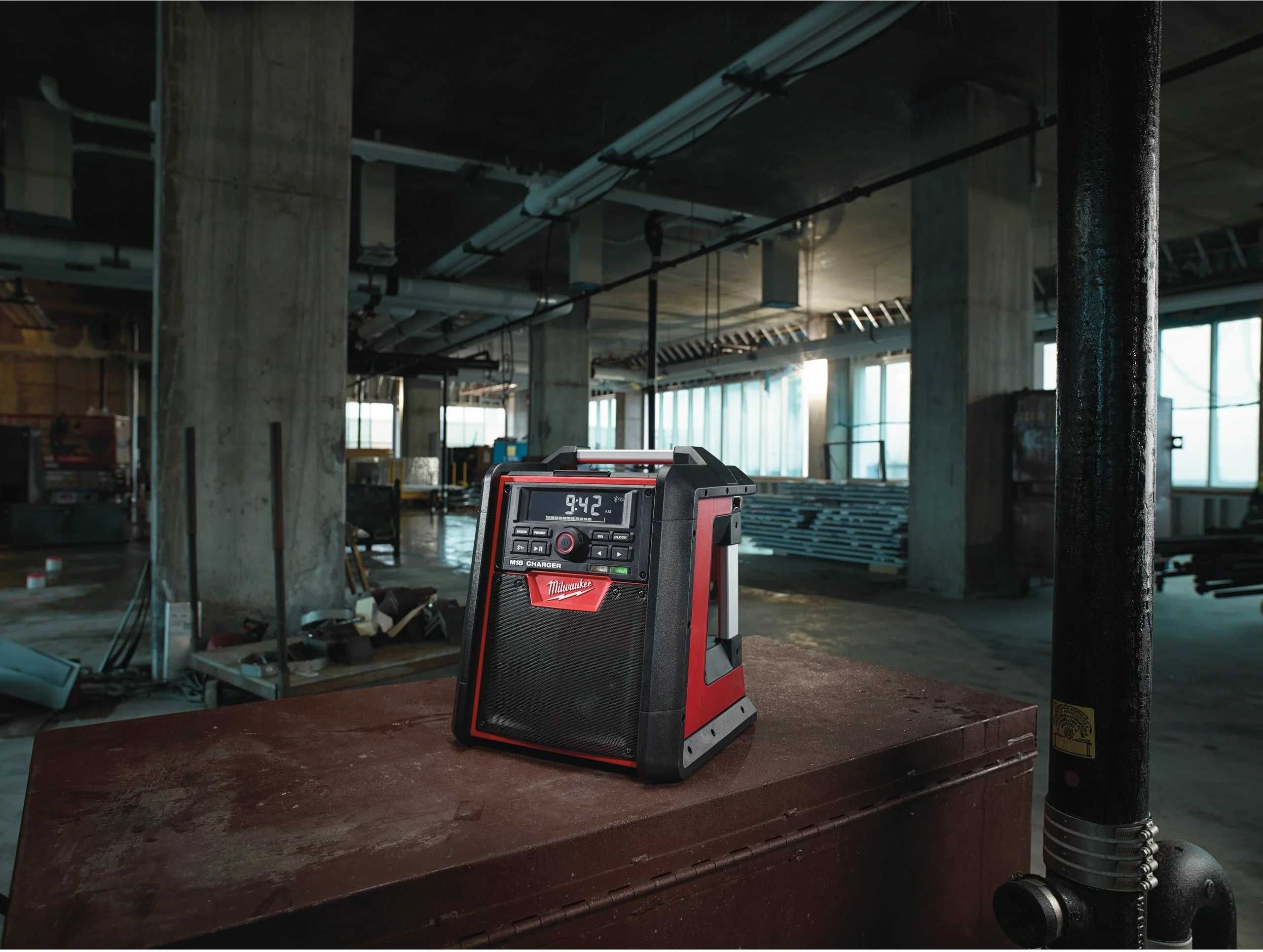 Radio Budowlane Głośnik Bluetooth ładowarka Milwaukee M18 RC Jak Nowy!