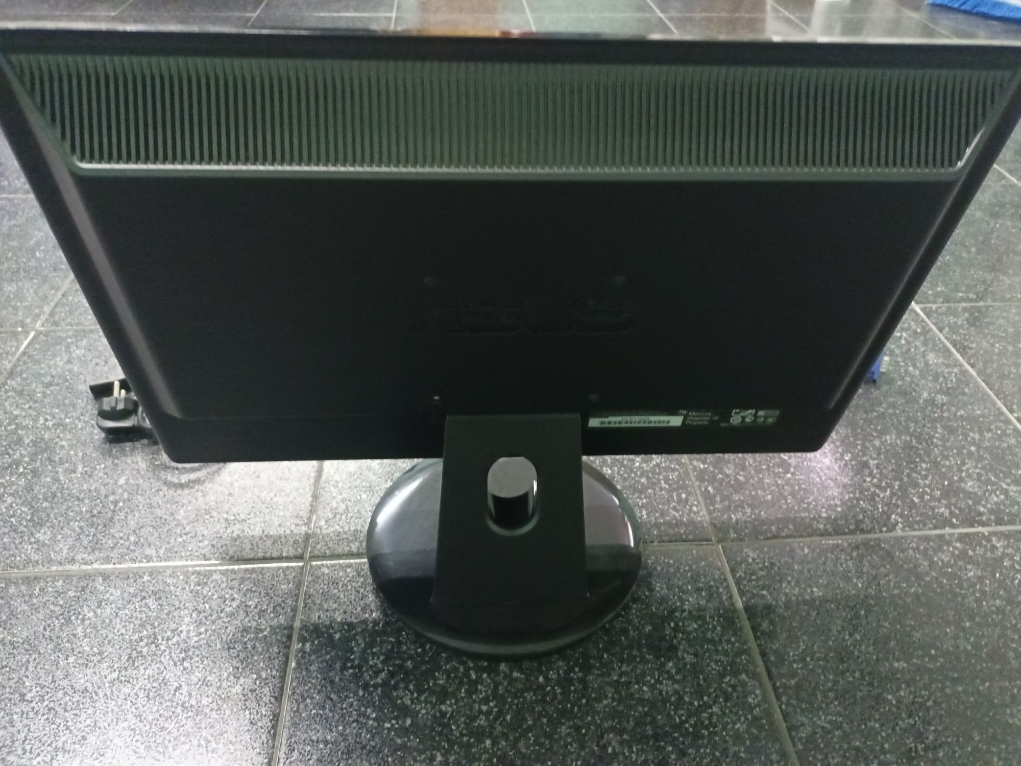 Monitor lcd Asus