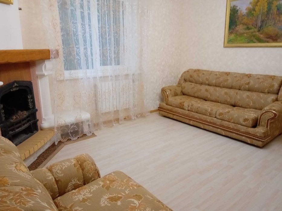 #478  Аренда Дома Посуточно 4 спальни  Бассейн Баня BBQ Бильярд Озеро