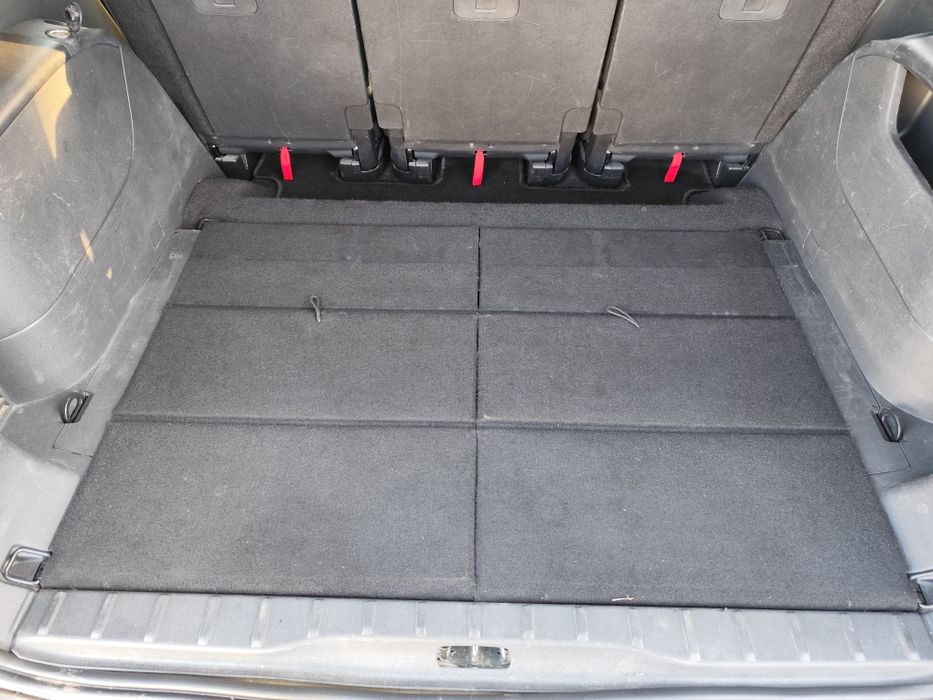 Citroen C4 Grand Picasso fotel fotele 3 rząd prawy lewy