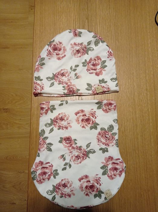 Komplet czapeczek jesiennych