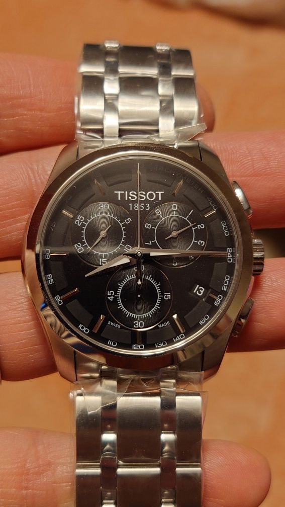 Vendo relógio tissot 1853 um coreográfico Automátic 280€ cada