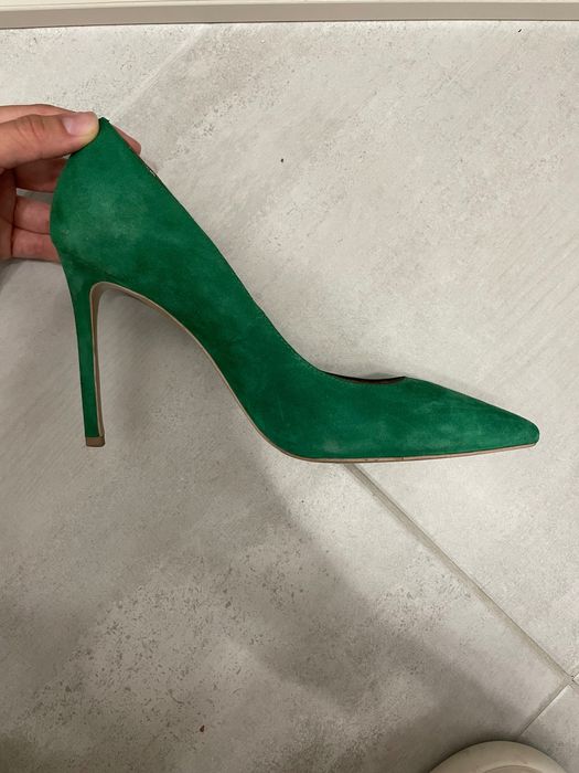 Продам туфлі з натуральної замші