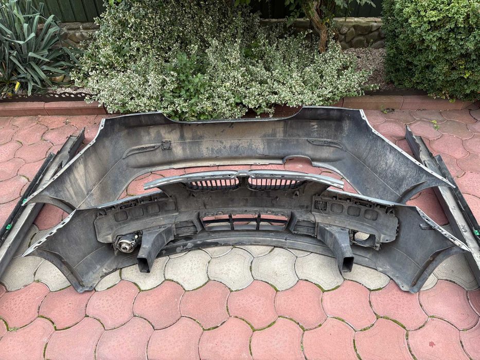 Комплект бампери + пороги BMW E60/E61
