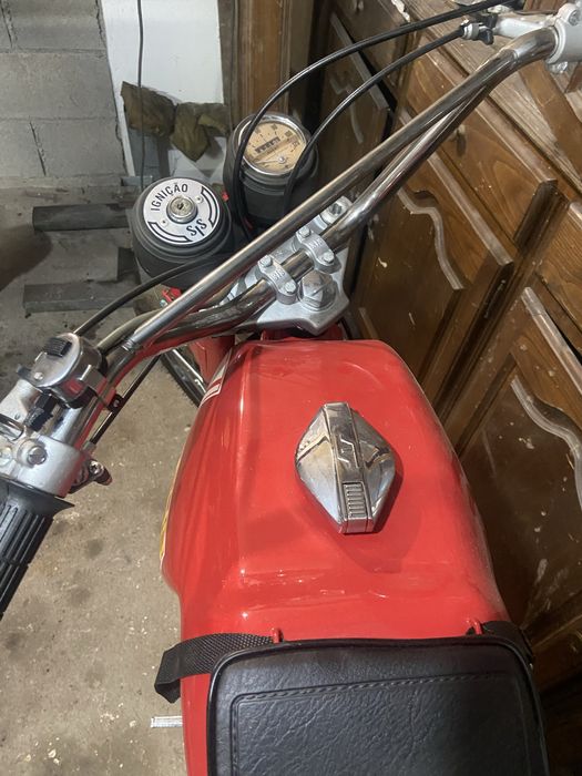 Moto Espetacular/Restaurada