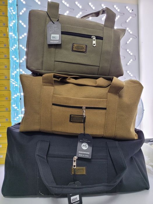 Дорожня сумка текстильна