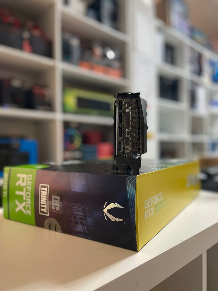 Placa Gráfica Zotac Geforce RTX 3070Ti Trinity 8GB GDDR6X