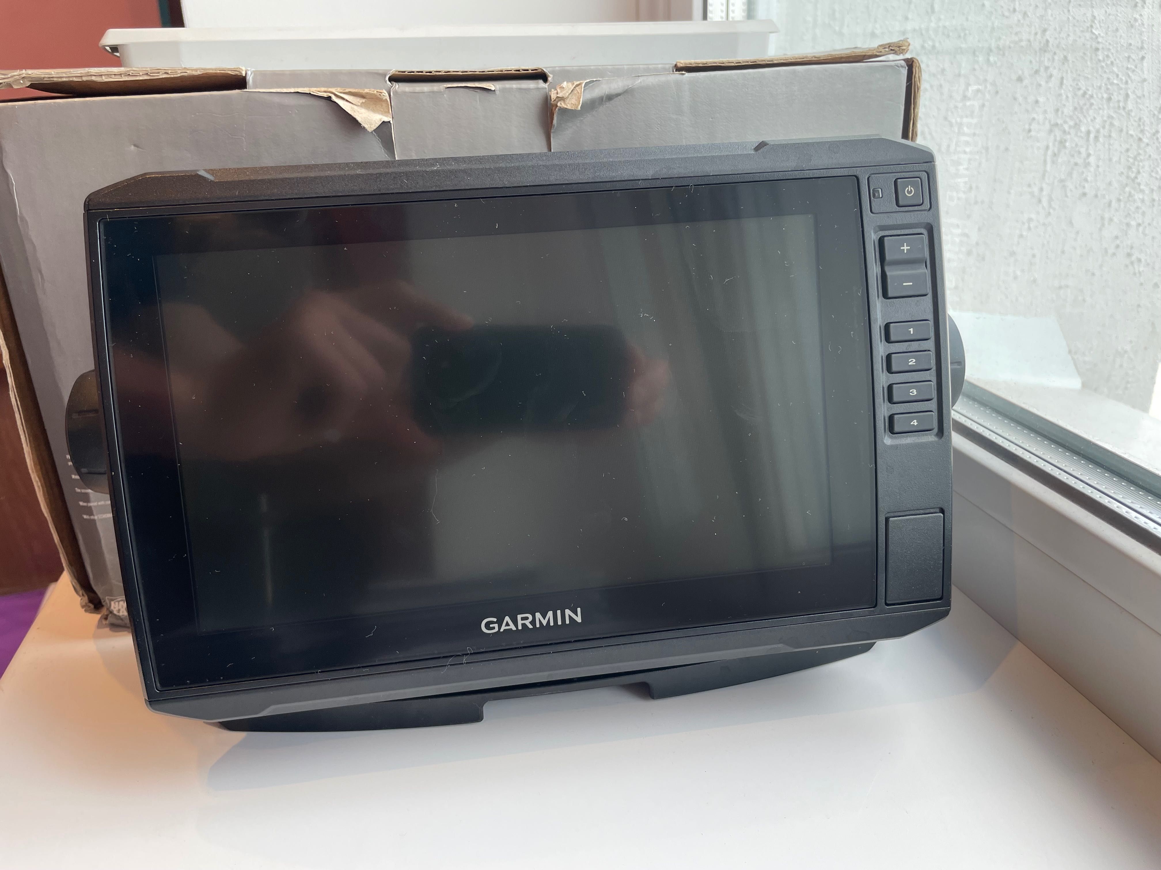 Єхолот Garmin UHD 94 + GT56