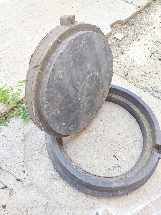 Продам Люк п/п  D400(40т.)