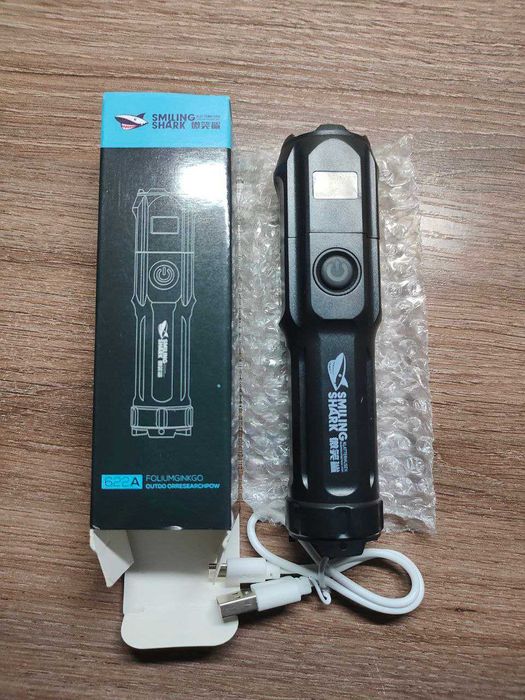 фонарик Smiling Shark 622A Черный