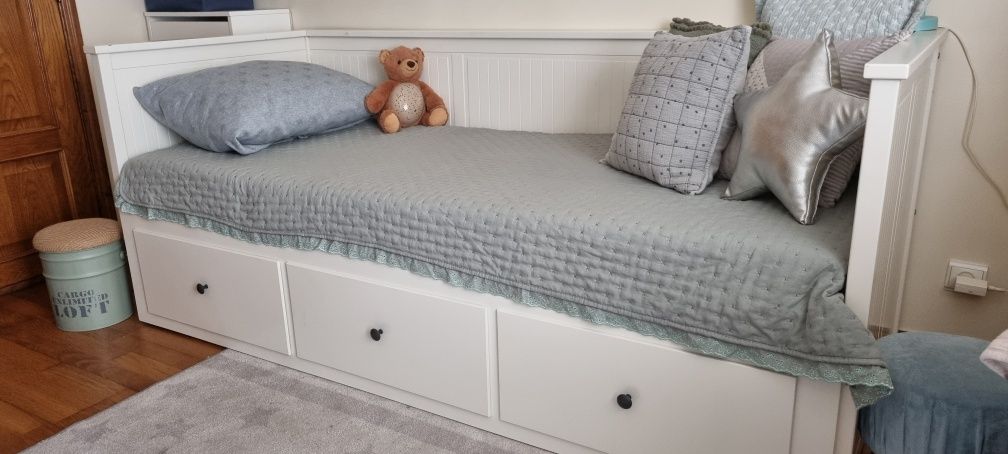 Cama HEMNES 200x80 cm.