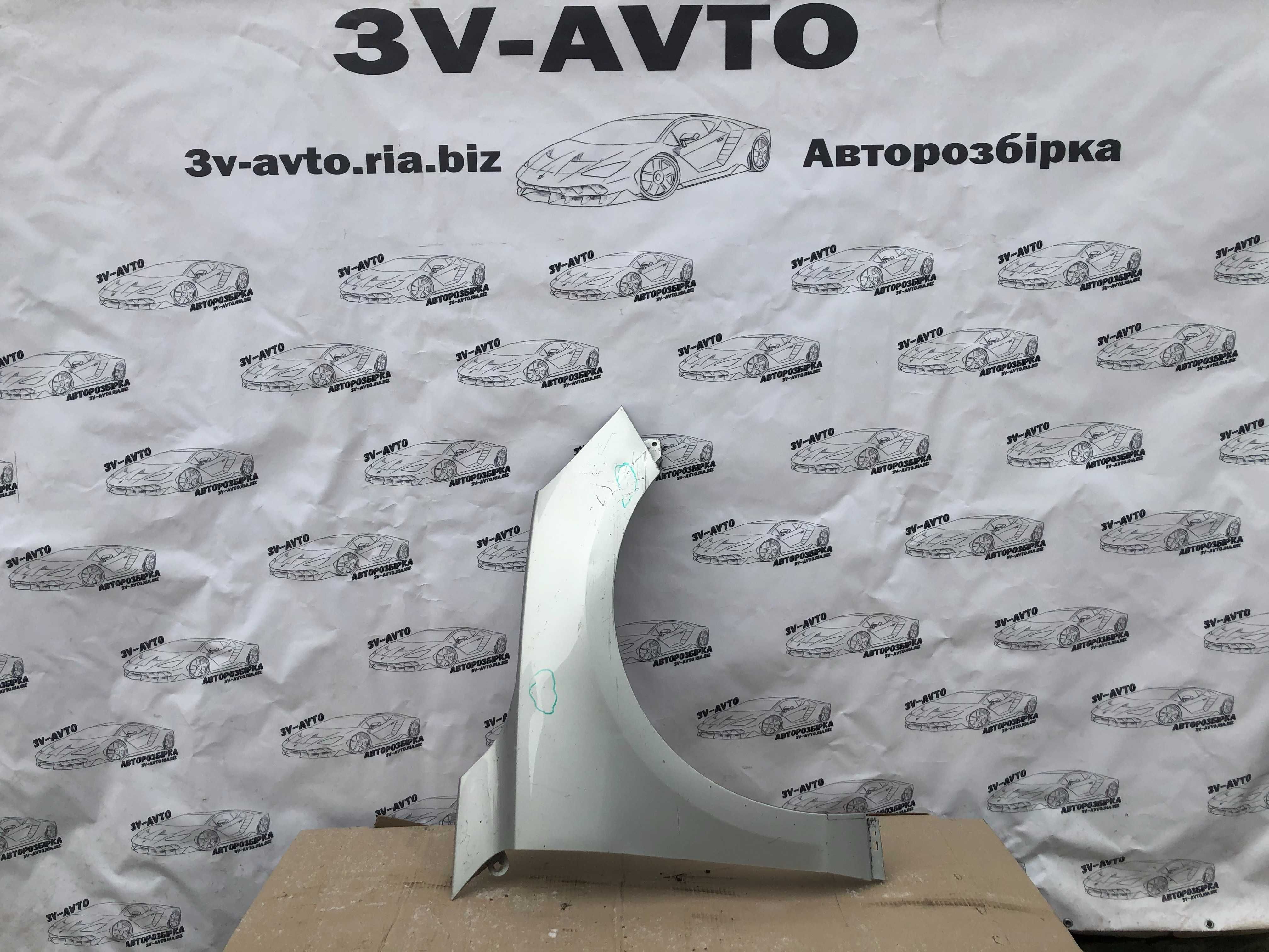 Крило Крыло Ford Focus MK4 праве В наявності!