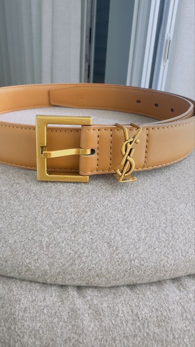 Cinto Saint Laurent - Muito bom estado - 100cm