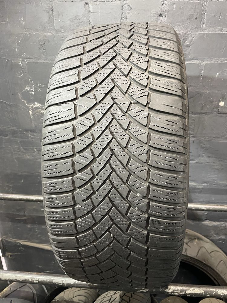 1шт 225/45 R17 Bridgestone Blizzak LM005
