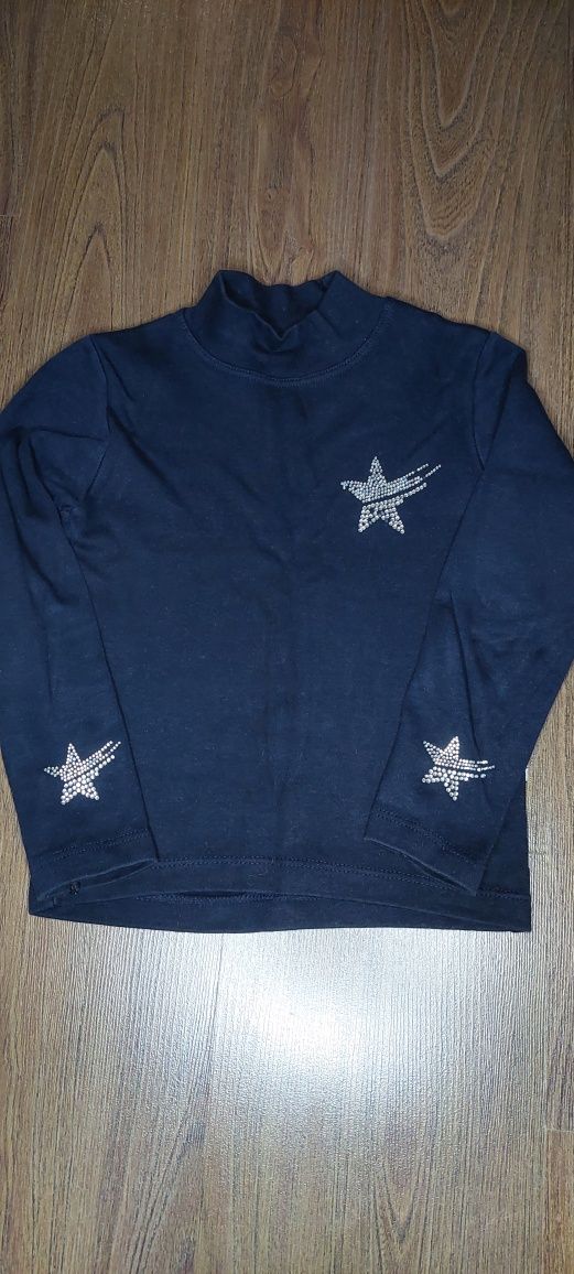 Одяг для дівчинки 1-2клас