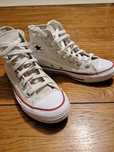 Białe trampki Converse