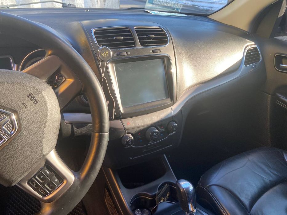 Продам 7-місний універсал Dodge Journey