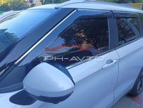 Mitsubishi Outlander 2022+ вітровики дефлектори вікон з хромом
