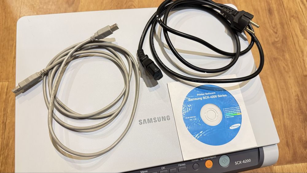 МФУ Samsung SCX-4200