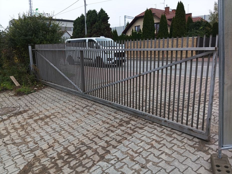 Brama przesuwna 7.2m