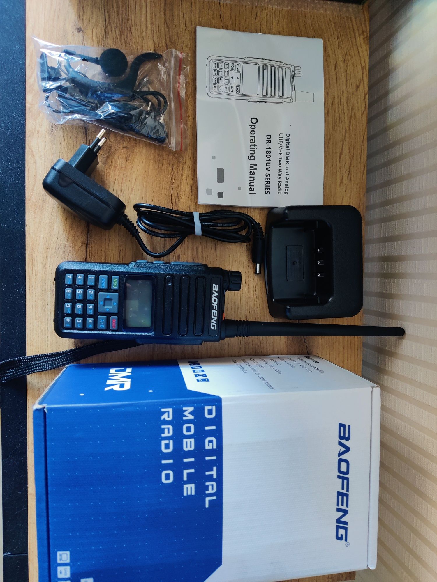 Рації цифрові DMR ціна за дві Baofeng DM 1801 та DR 1801 UV