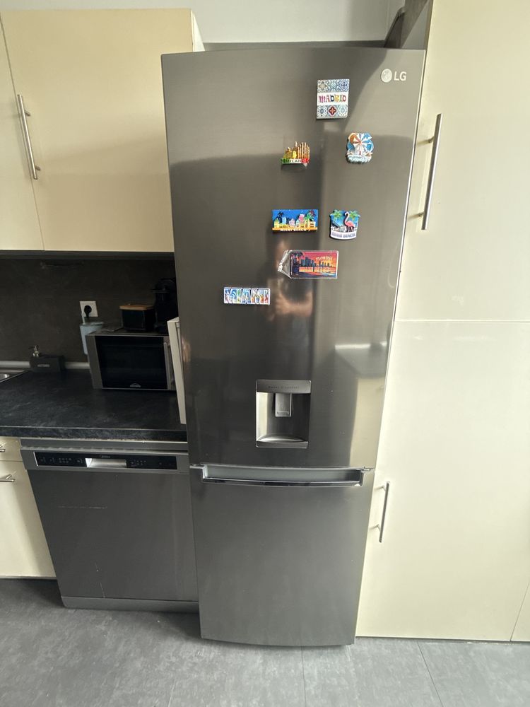 Frigorifico LG quase novo