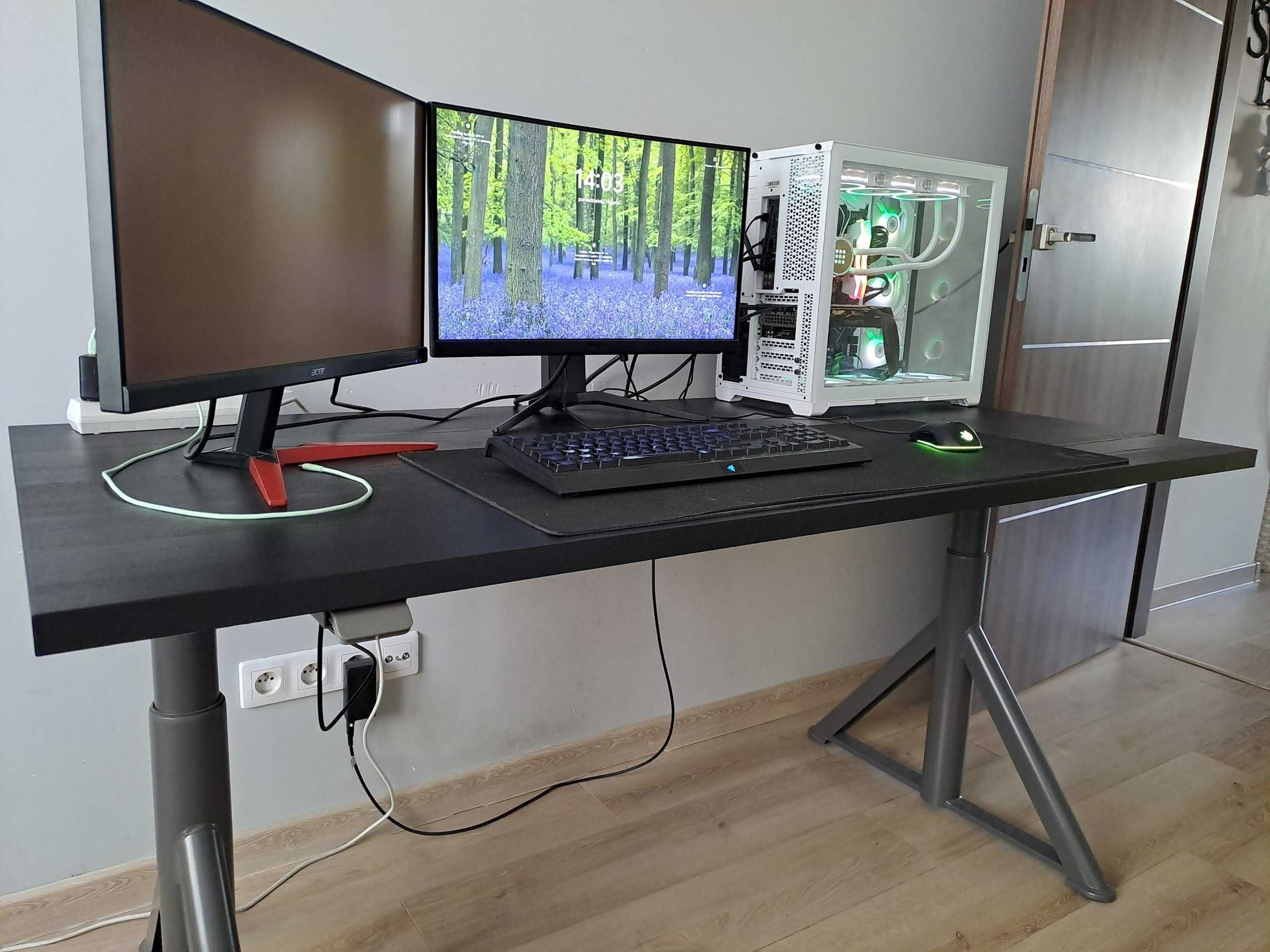 Zestaw komputerowy z monitorem x2 + biurko z regulacją wysokości