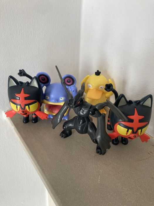 Pokémon a figures + Pikachu Collection Nintendo Tomy