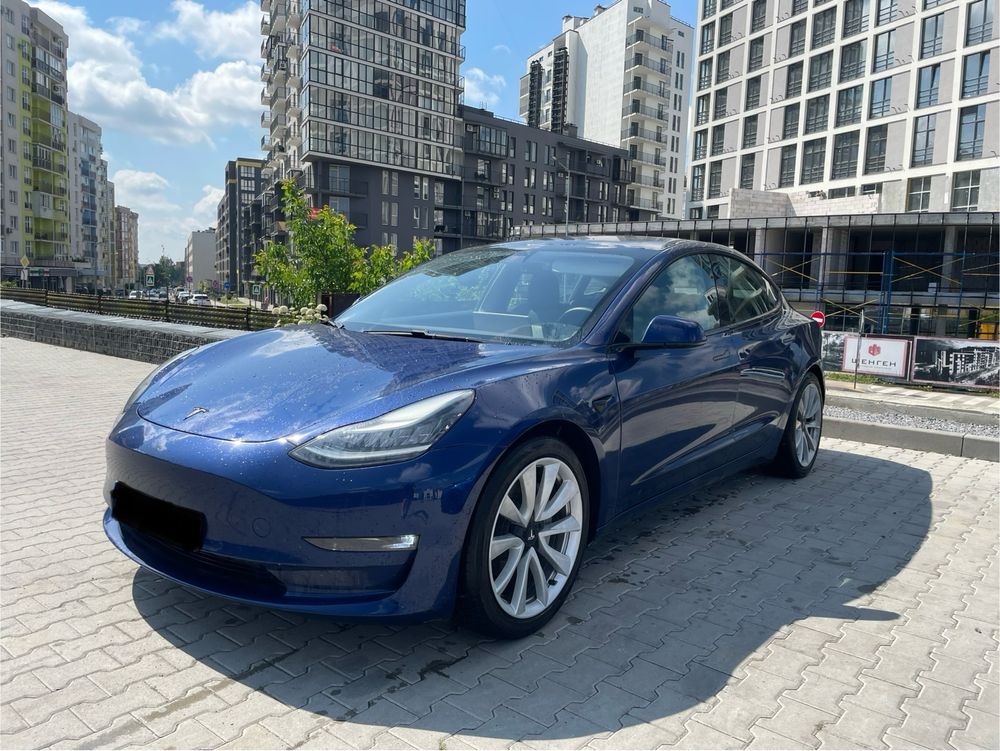 Оренда tesla model 3 dual motor 2019р
