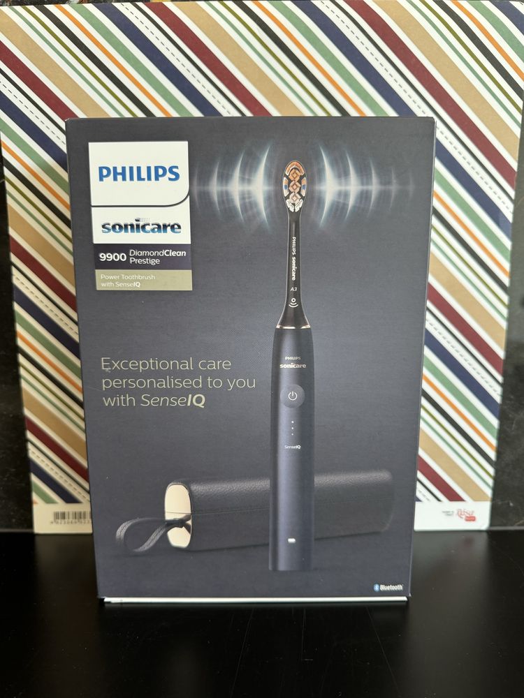 Зубна щітка Philips Sonicare 9900 Prestige SenseIQ HX9992/12