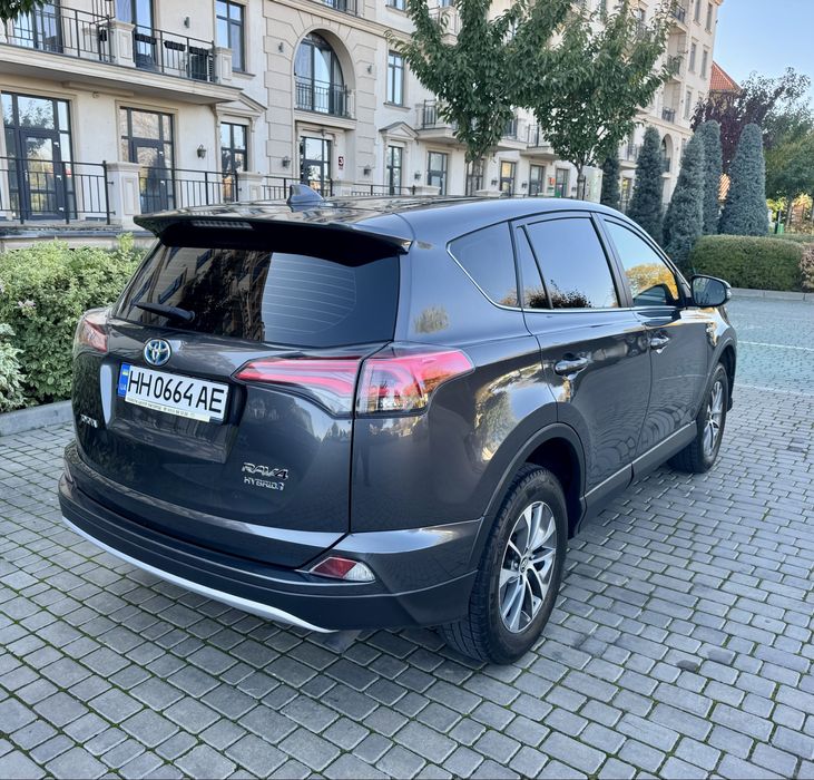 Toyota Rav-4 Hybrid