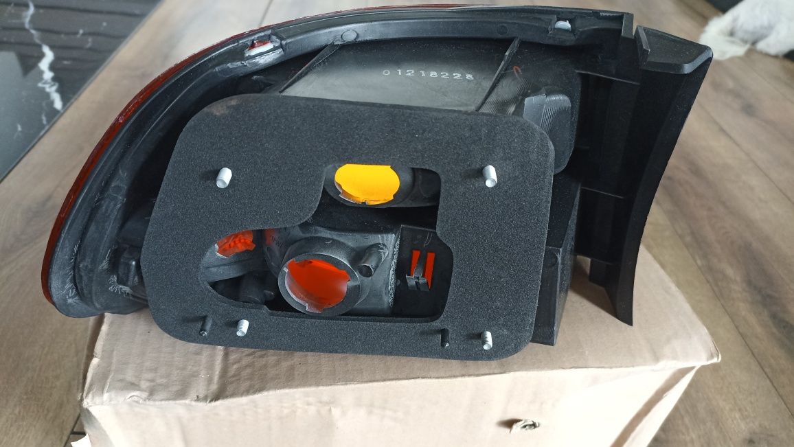 Lampa tylna Honda Civic V prawa