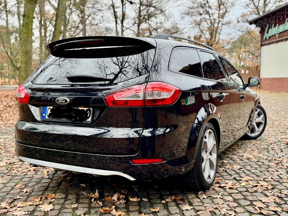 Ford Mondeo Zarejestrowane Bogato wyposażone niski przebieg