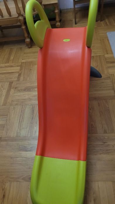 Продам дитячу гірку smoby