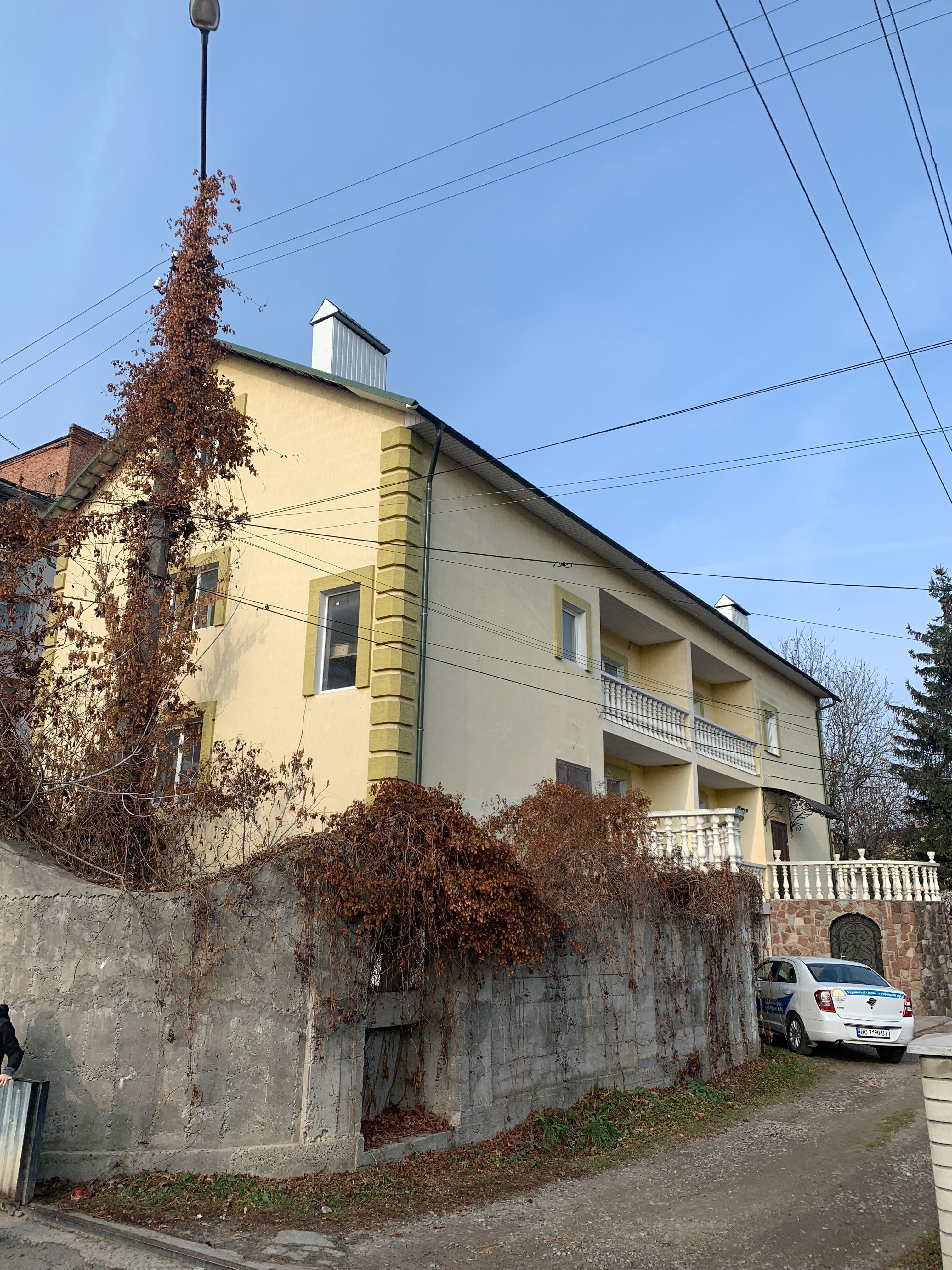 Продаю Будинок у м.Чортків