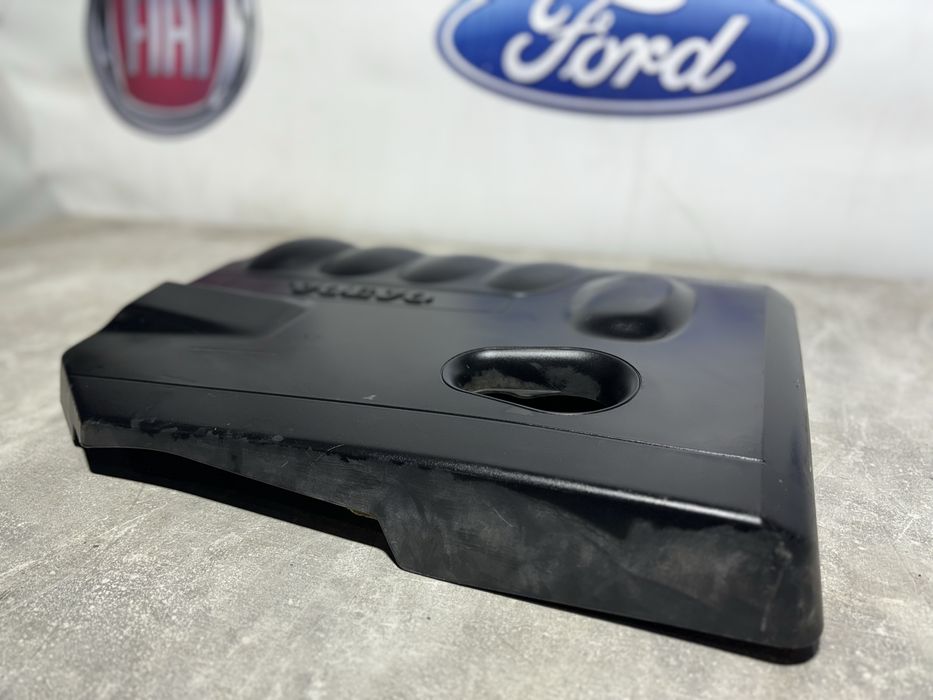 Декоративна Кришка Volvo V50 S40 Декоративная Мотора Вольво 2.0 дизель