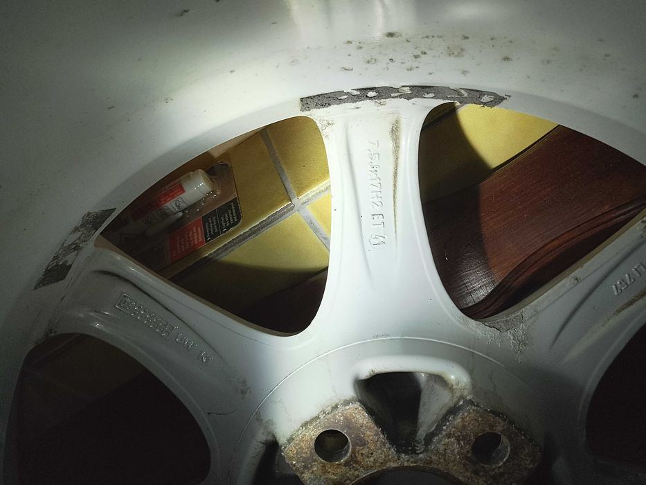 4 koła z oponami zimowymi do Hondy Civic VIII