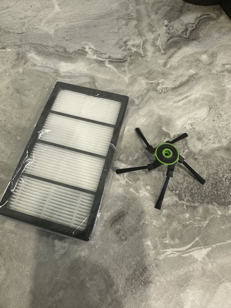 Продам Robot Roomba s9+.