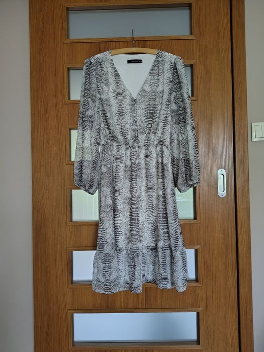 Sukienka Reserved rozmiar 36