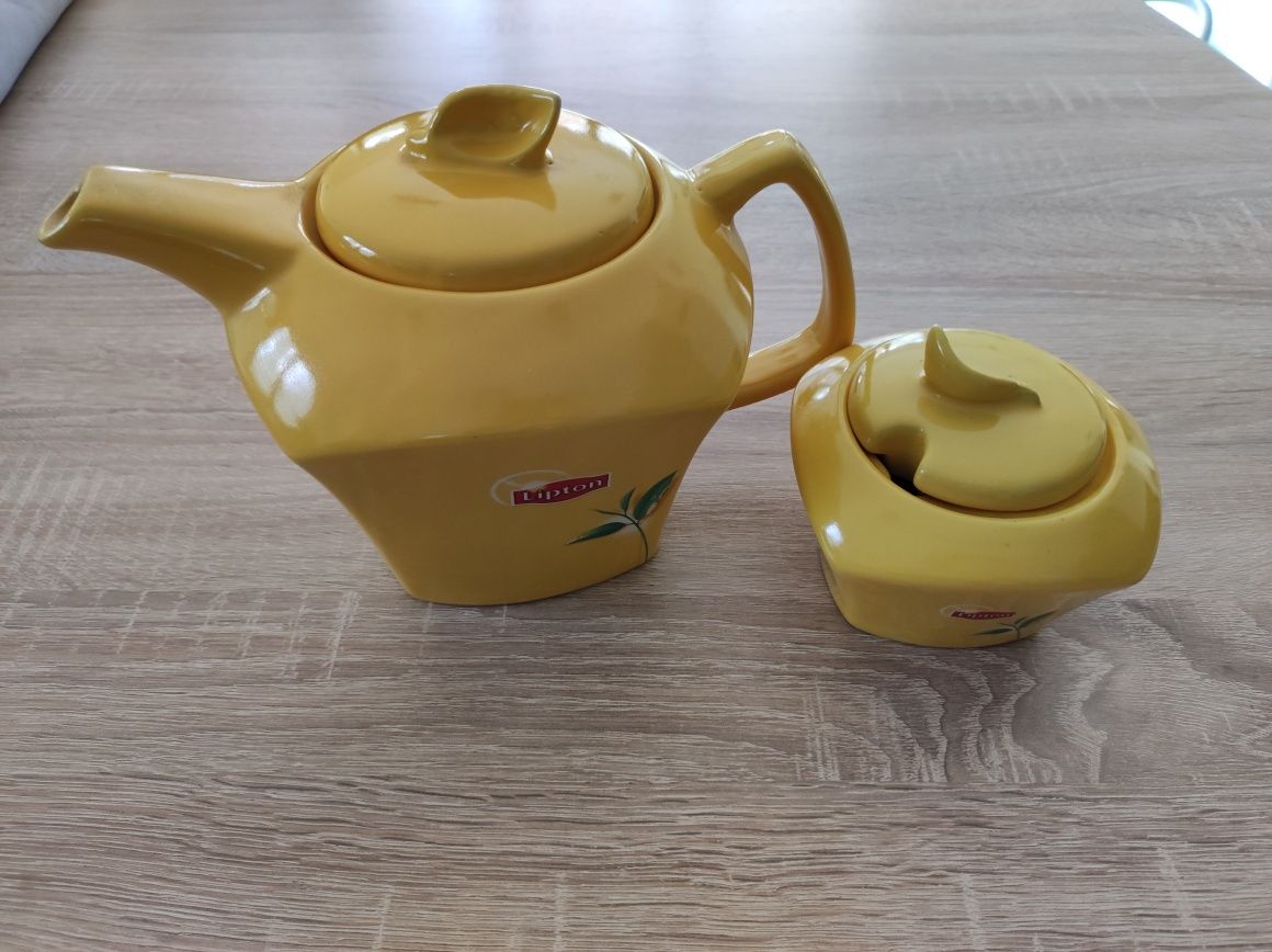 Zestaw porcelany Lipton 6 el cukiernica, imbryk,filiżanki, kubek, szkl